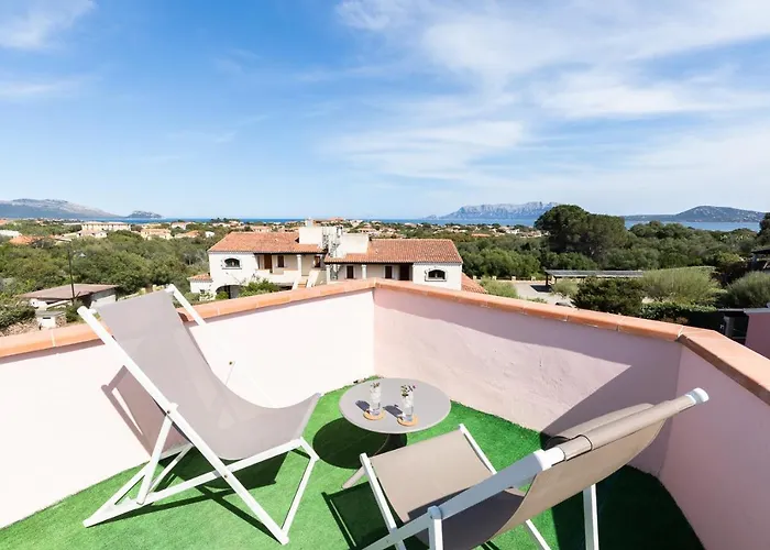 Villetta Giardini di Bados 700mt dalla Spiaggia