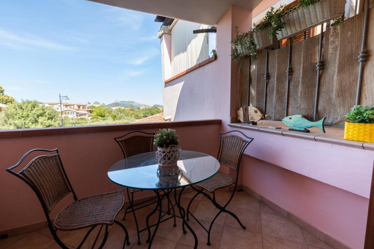 Villetta Giardini Di Bados 700mt Dalla * Olbia
